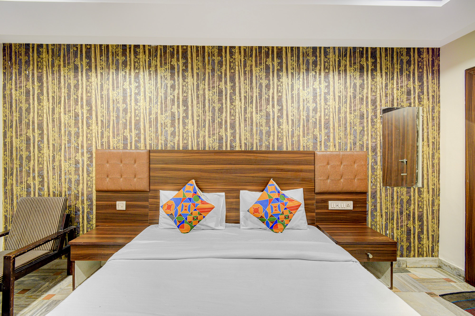 FabHotel Srujana Stay Inn - Nampally Railway Station, Nampally - Tap to explore photos