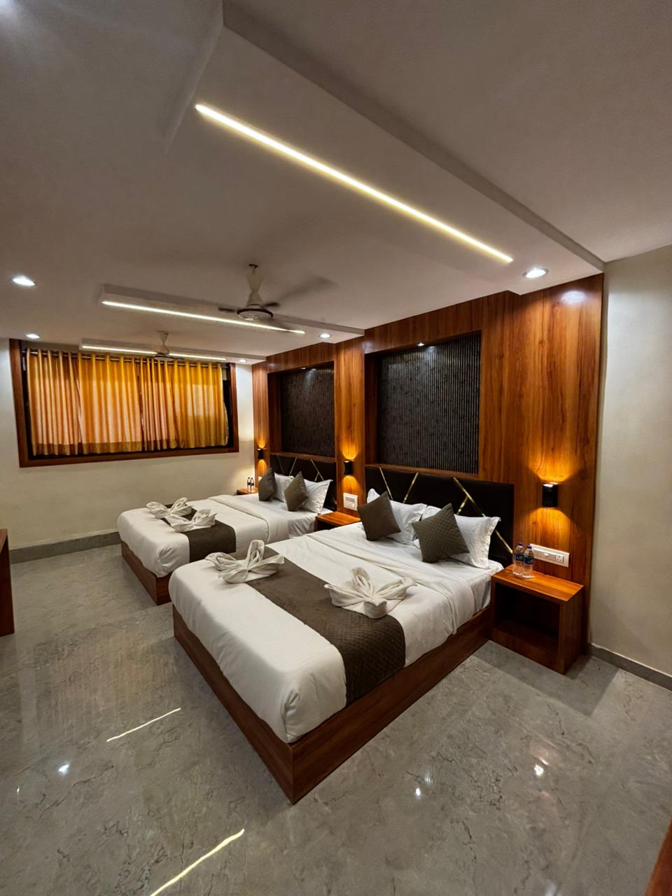 Hotel Avion Park Mumbai - Tap to explore photos