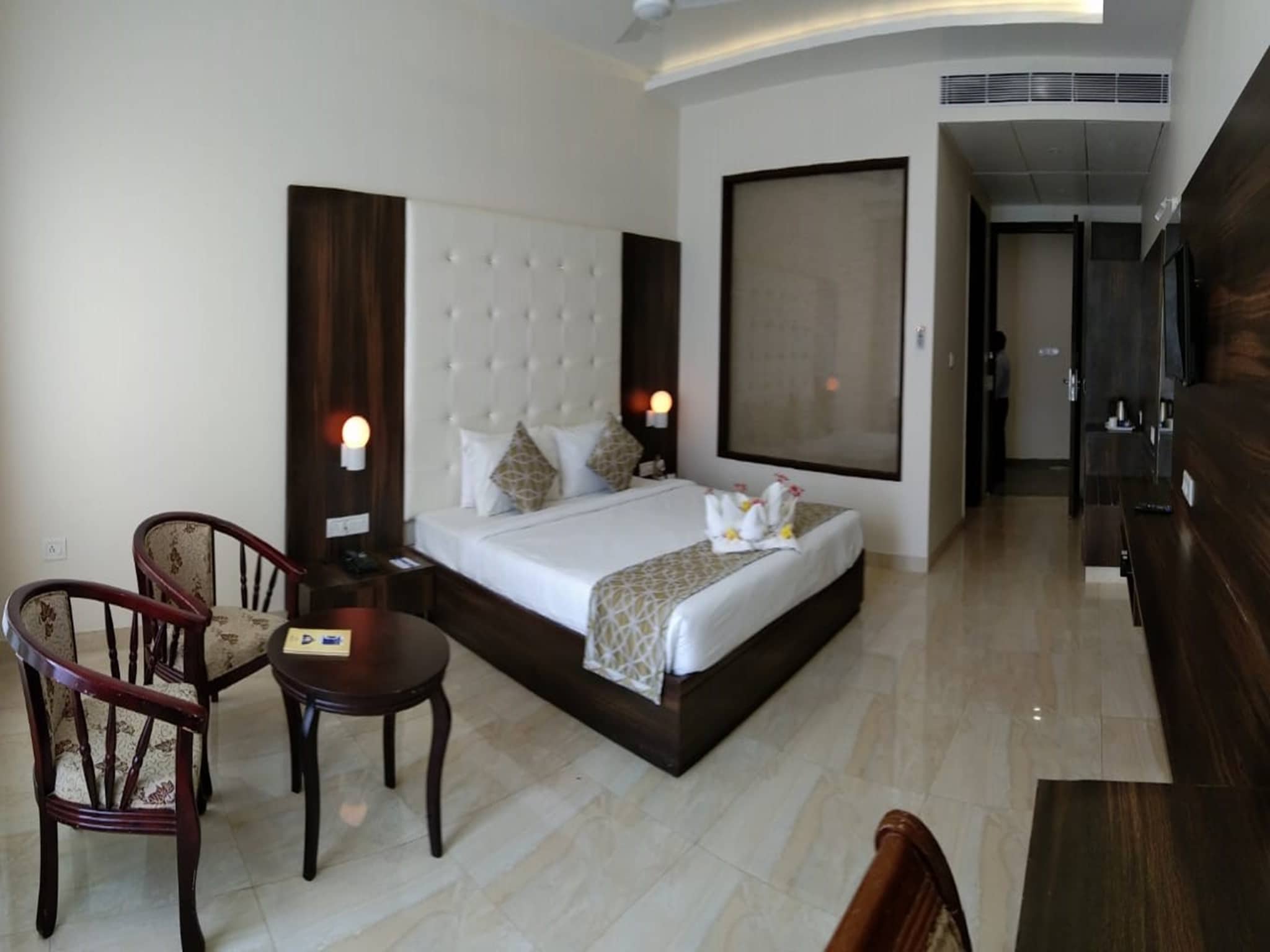 Hotel Seven sky Clarks Exotica - Tap to explore photos