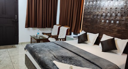Rajamaly Tourist Homes Room Type - Suite Room with Non AC