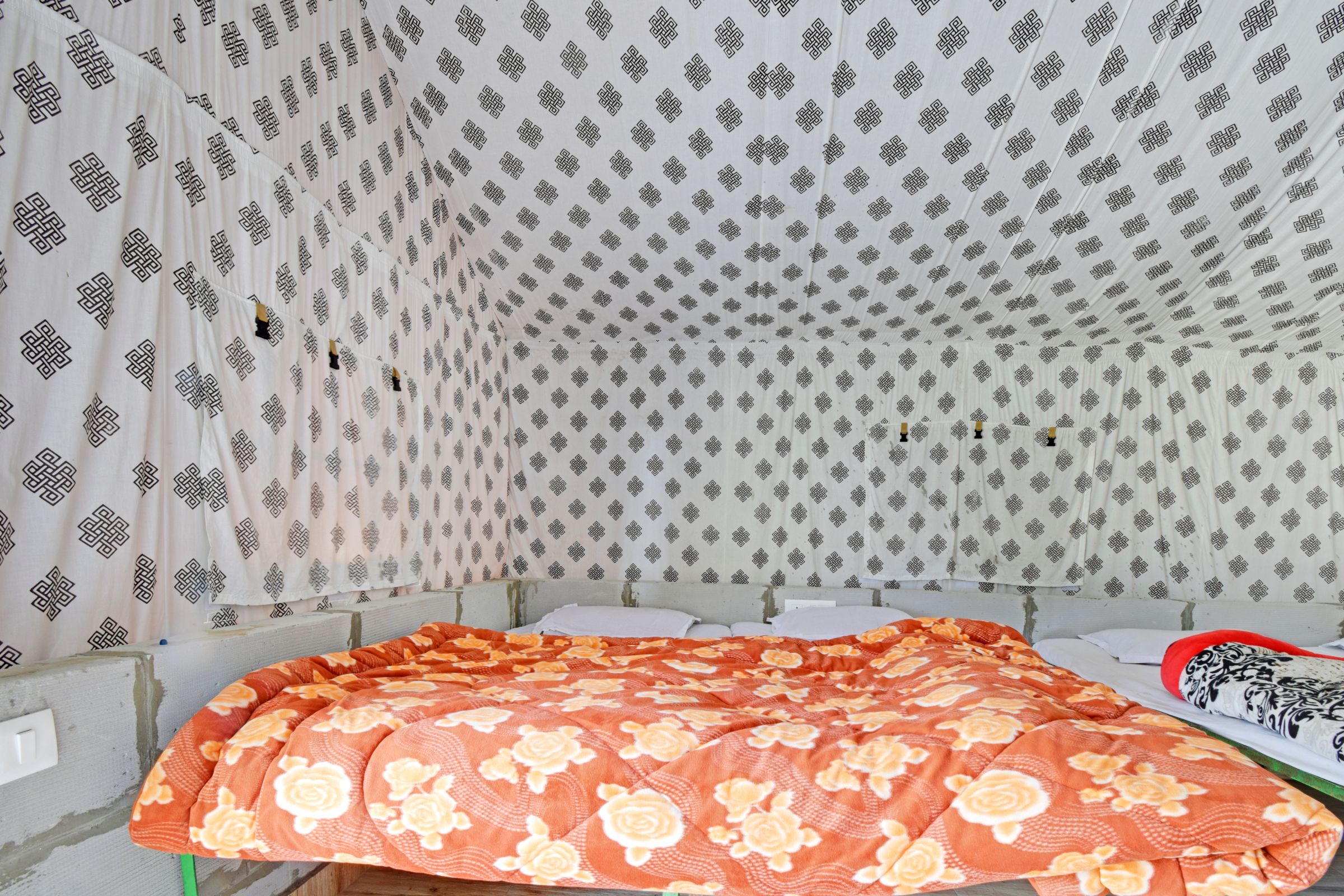 Paddler Zone Camp - Tap to explore photos