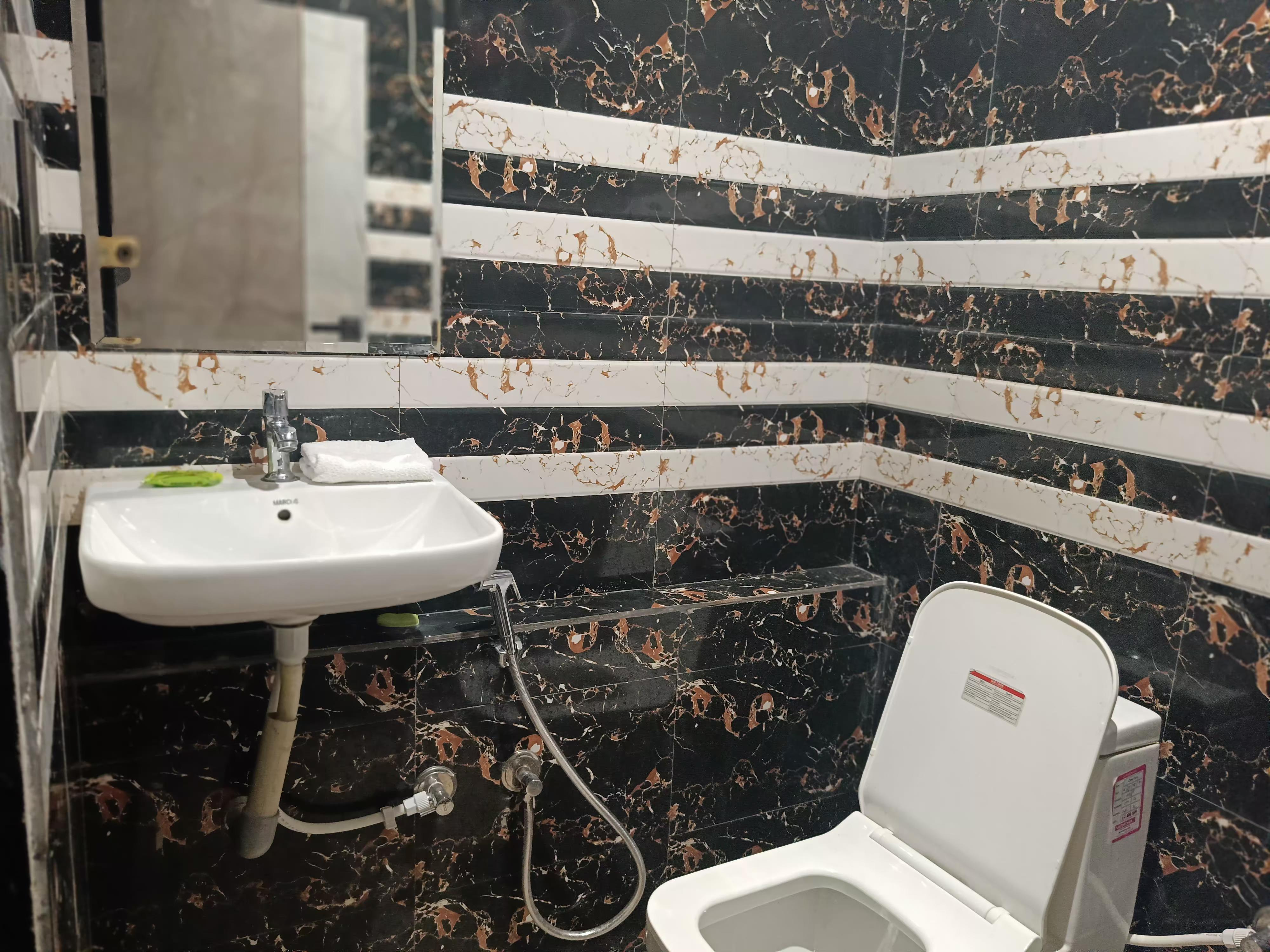 Hotel The Coal - Tap to explore photos