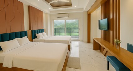 HOTEL KARDHAR INN Room Type - 4 Bedded AC Family Suite with Bathtub (Price is for 4 Adults)