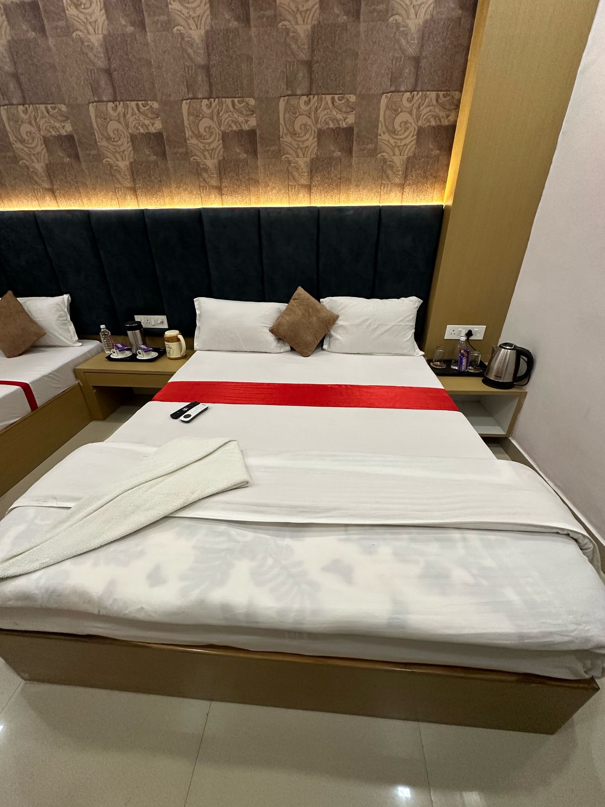 HOTEL SANGAM INN - Tap to explore photos