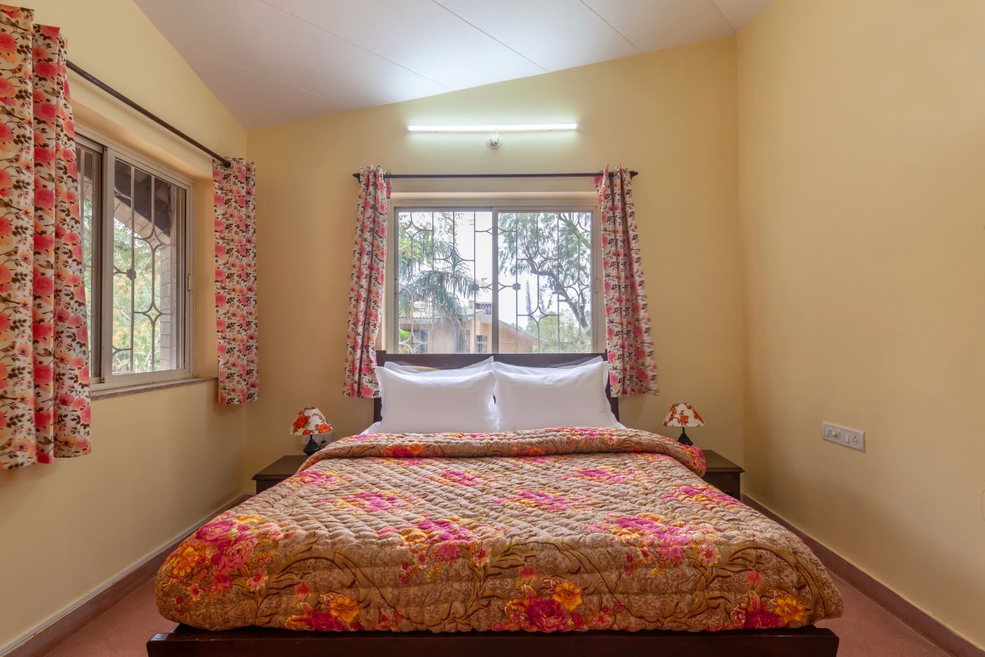 Deshco Villa Dela Meher, Mahabaleshwar - Tap to explore photos