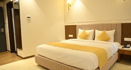 ANANTA KASHI HOTEL Room Type - Double Bed Deluxe Room ANANTA KASHI HOTEL Room Type - Double Bed Deluxe Room