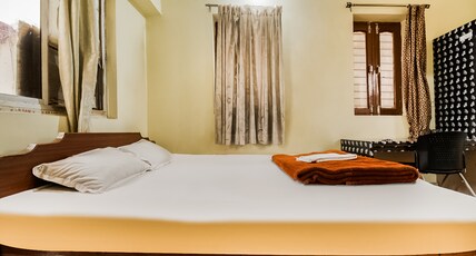 Hotel Vaibhav Room Type - NON AC