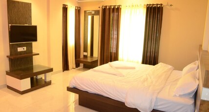 Hotel Akshay Palace Room Type - Standard Deluxe AC Room