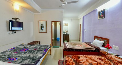 BODHI RESIDENCY Room Type - Deluxe 4 Bedroom - King Size, Twin Bed