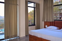 Address of Cedar Peak Suite 2BHK Mountain View Balcony