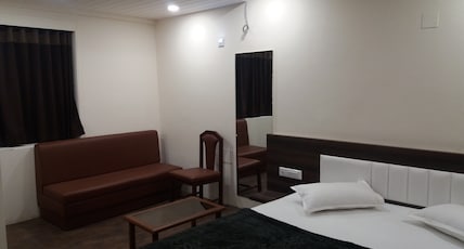 Hotel R inn Room Type - Suite Room