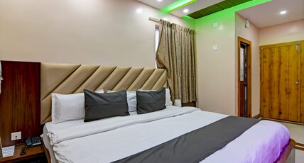 Hotel Govindam Room Type - Deluxe Double Room