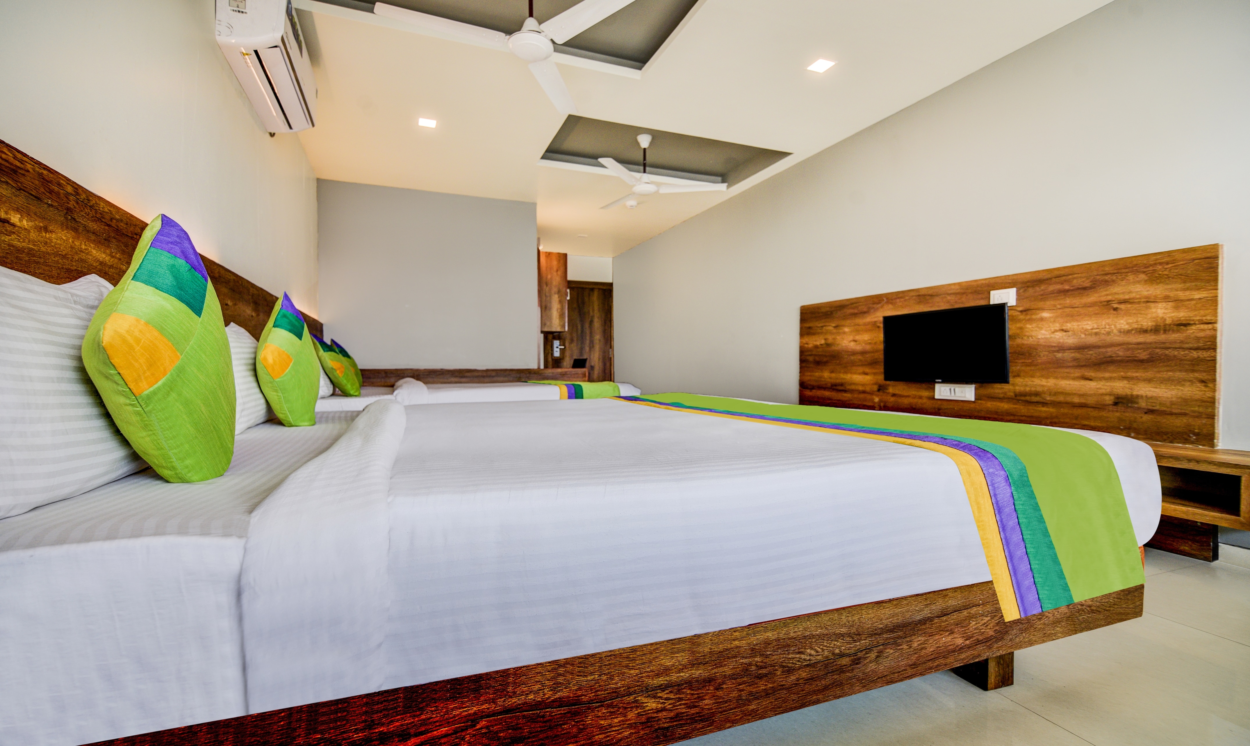 Treebo Shree Sai Suites - Tap to explore photos