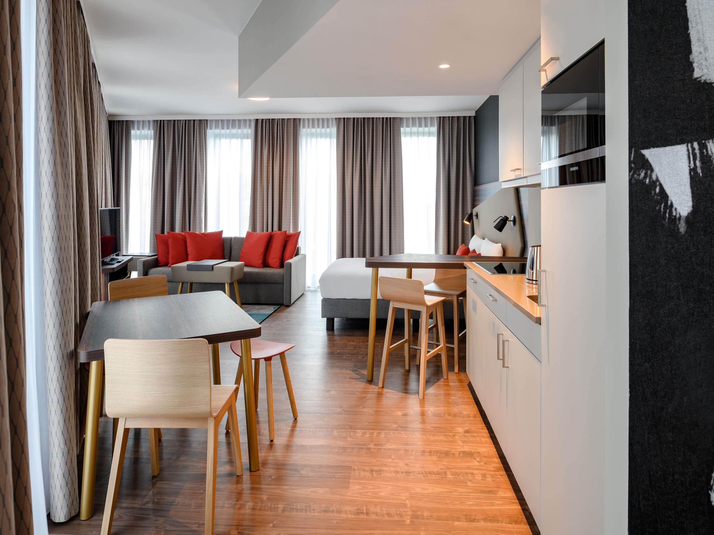 Apartment-hotel Adagio Bremen - Tap to explore photos