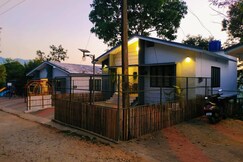 Vythiri Lakeshore Resort