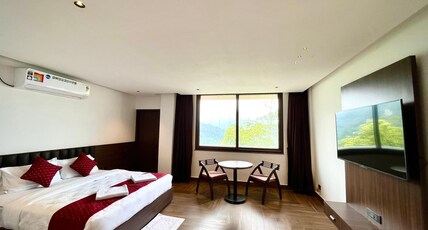 The Vivace || Bar & Restaurant Room Type - Executive Room with No view
