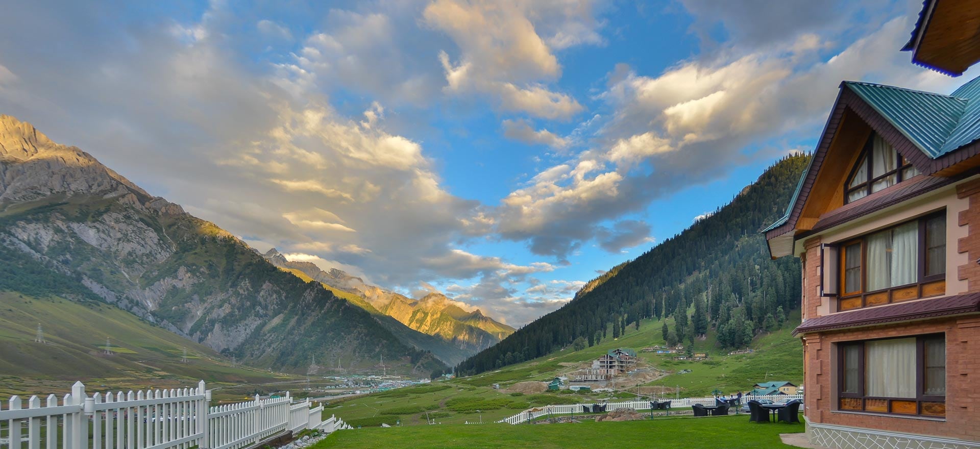 Hotel Village Walk Sonamarg - Tap to explore photos