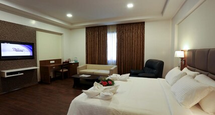 Fressotel Seetharam Room Type - Tangerine Room