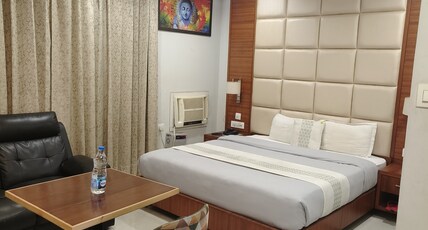 Hotel Bhola Inn Room Type - Deluxe Room