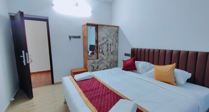 Raj bavan Room Type - Deluxe Room 1