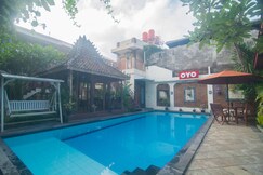 Hotel O Ndalem Padma Asri Guest House