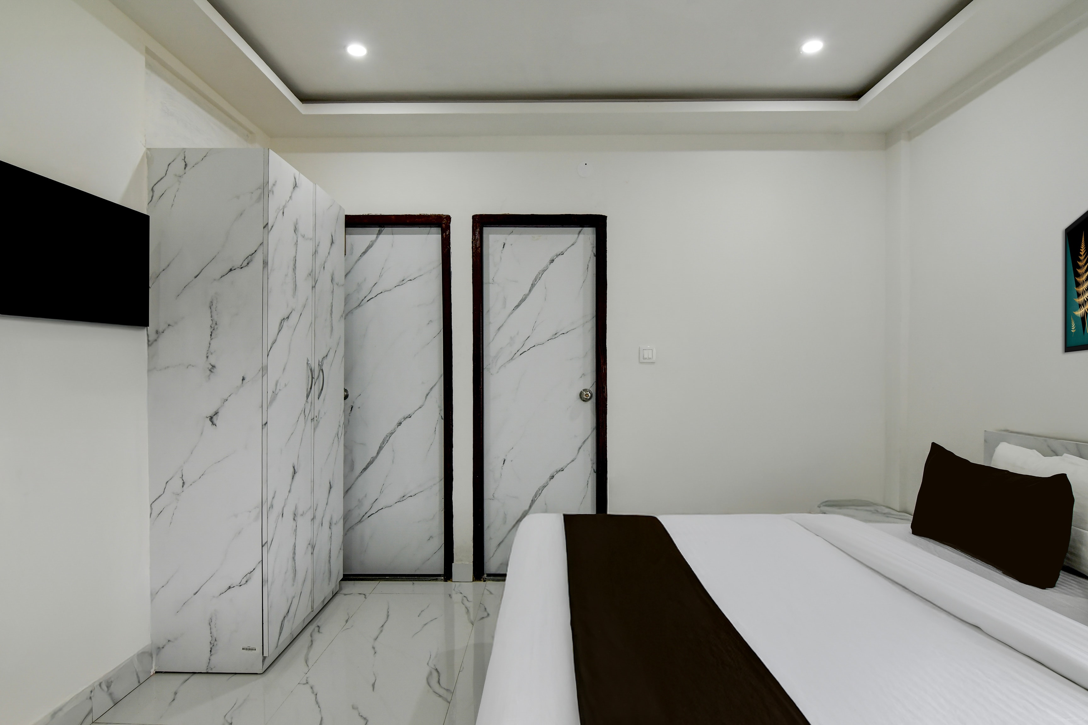 Hotel O Blue stone Residency - Tap to explore photos