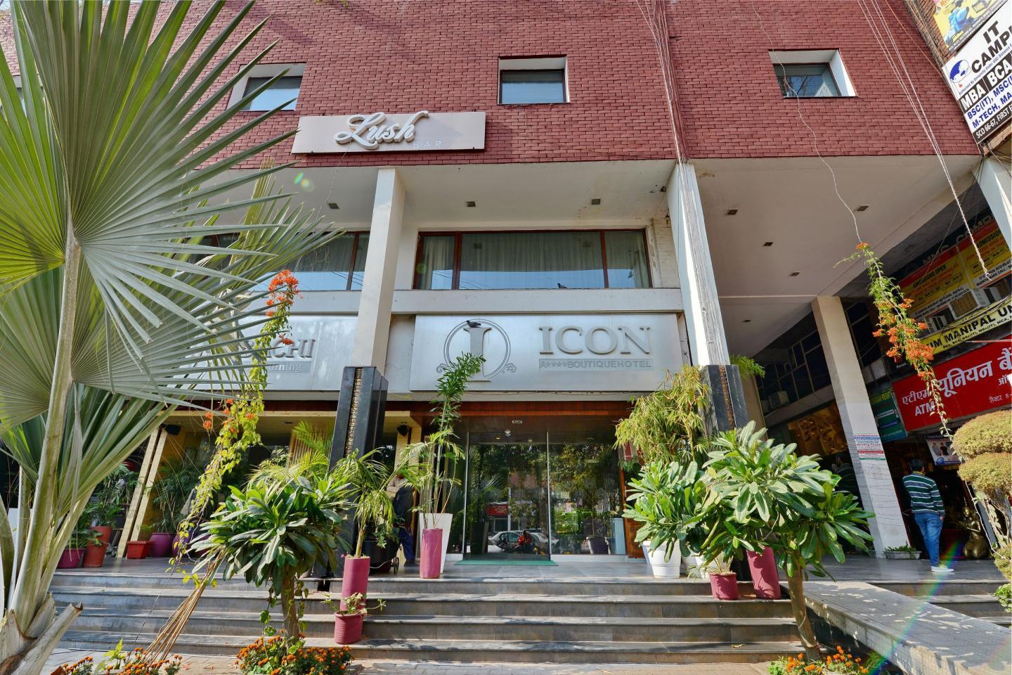 Icon A Boutique Hotel - Tap to explore photos