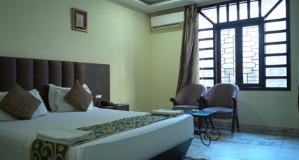 Hotel Tourist Inn by Sagar Room Type - Gold Royal Deluxe Room