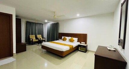 Kallada's Sangeetha Hotels,Ollur Room Type - Deluxe AC