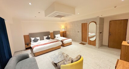 The Parterre Room Type - Premium Room with Bathtub