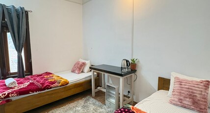 Divine Homestay Dirang Room Type - Executive Room