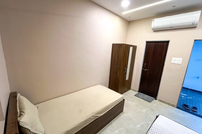 Zoscape 703 Nerium Airport Entire Private 2 BHK - Tap to explore photos