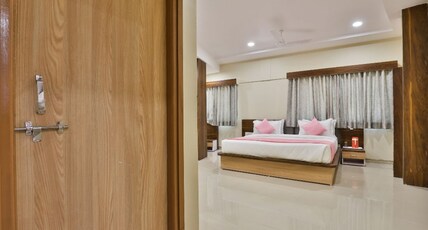 Hotel sunsarovar Room Type - Suite Room