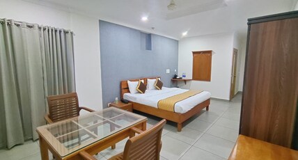 Holidays Garden Resort Room Type - Standard Room