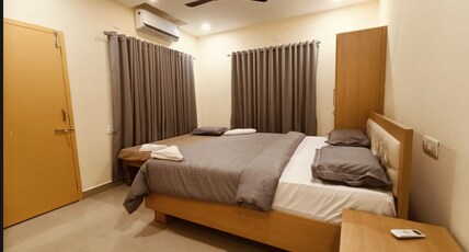 Ananya Residency Manipal Room Type - Comfort One Bedroom Suite For 3