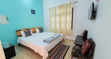 Vidya Nilayam Homestay Room Type - Standard King size AC bedroom (Attached washroom)