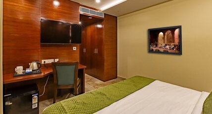 Hotel Mertiya Residency Room Type - PREMIUM ROOM