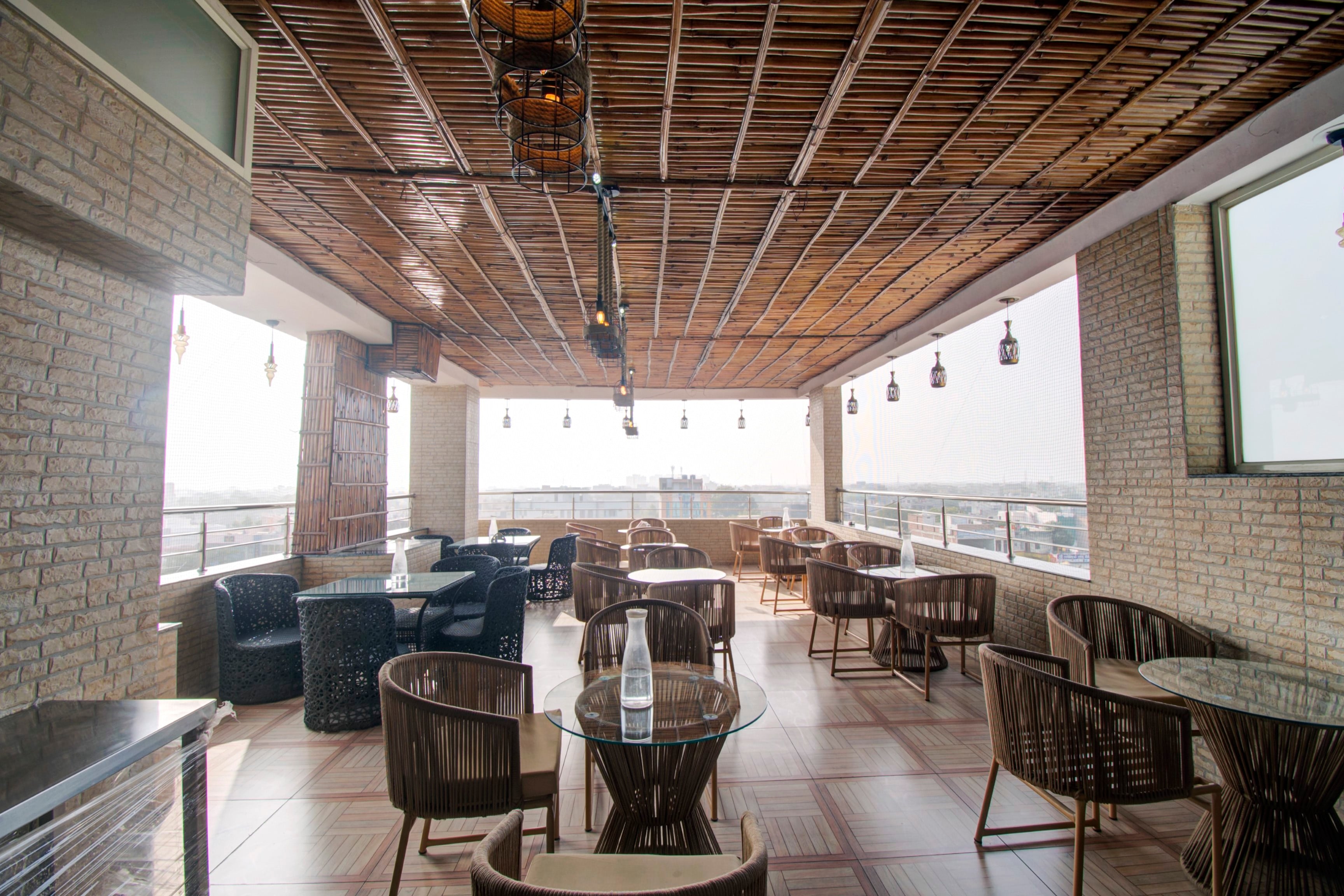 Hotel O Rasuj - Tap to explore photos