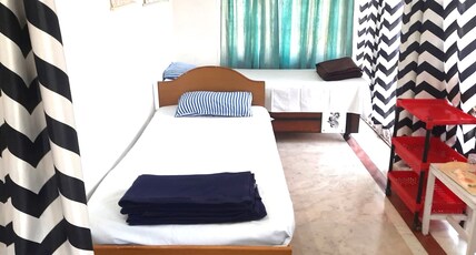 Perfect Stay in Elite Central Gandhinagar Room Type - Single Bed in shared Dorm 1