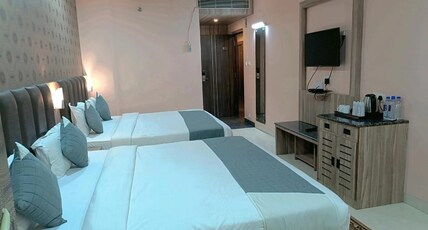 Hotel VIP Square Room Type - Super Deluxe