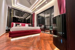 Sky Armani Villa 7BHK