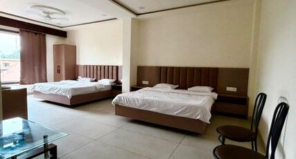 City Palace Sagar Room Type - Family Room