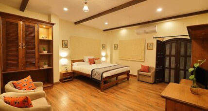 The Cavalry: Home Stay Room Type - Deluxe Room