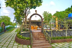 Gaikar Farm & Resort