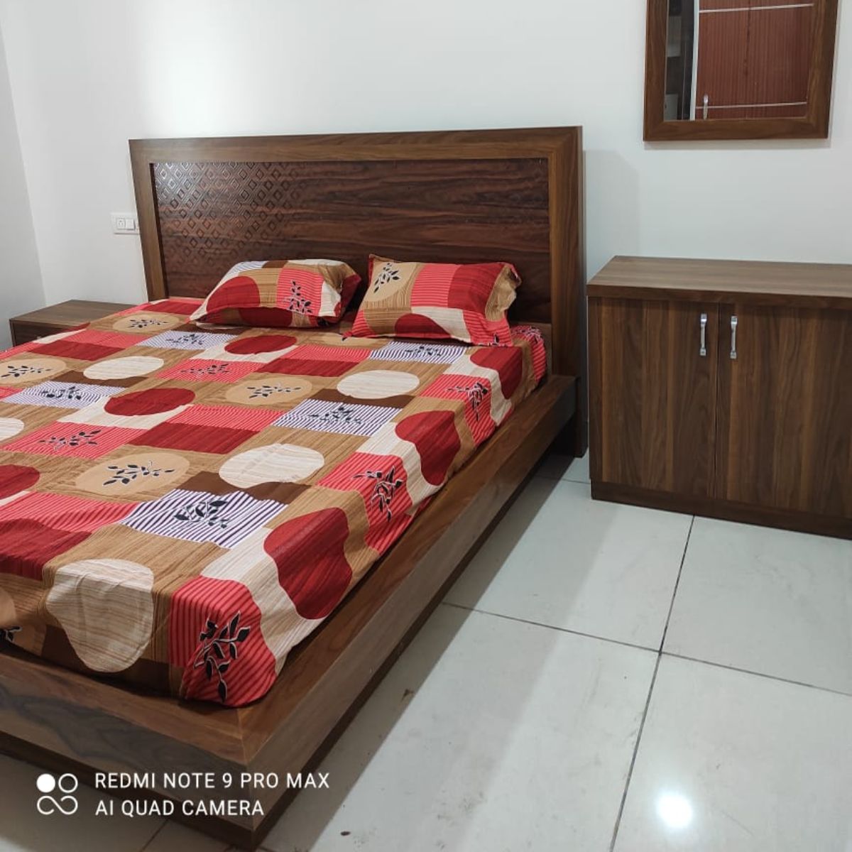 Hotel O V S - Tap to explore photos