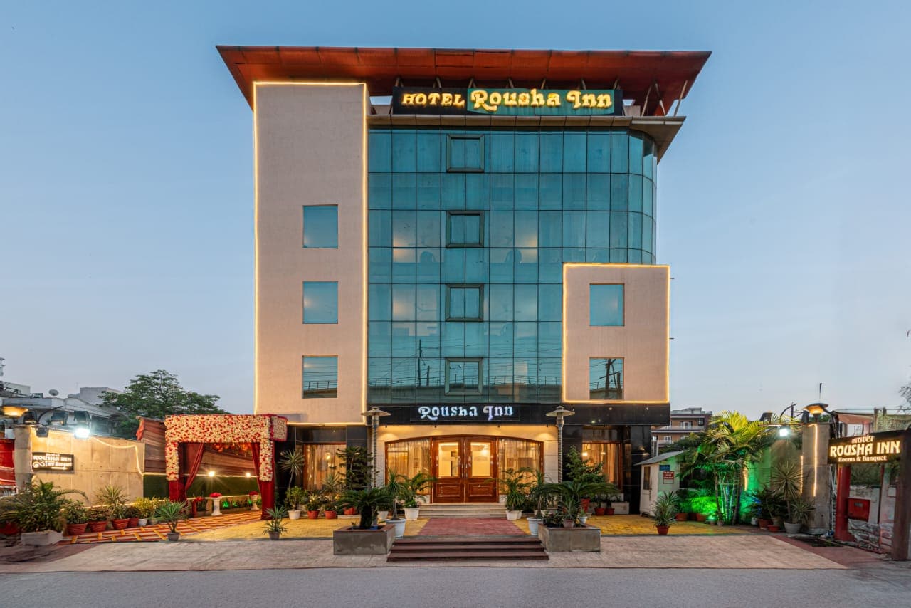 Rousha Inn (near Kaushambi Metro Station ) - Tap to explore photos