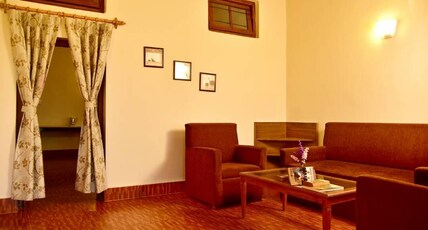Xomotel- Ranikhet Heights Room Type - Suite Double Room