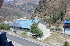 Harshil Pinewood Homestay