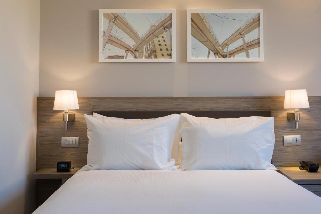Hampton by Hilton Rome East - Tap to explore photos