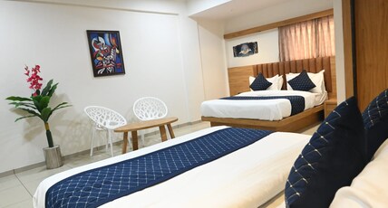Hotel Lee Park Room Type - 4 Bed Deluxe Room